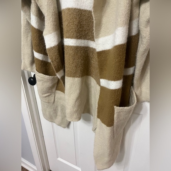 Lulus‎ Carlsbad Hooded Cardigan Sweater / M/L - Picture 7 of 11